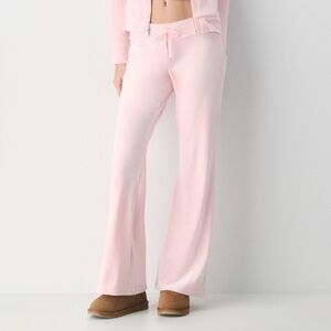Aritzia Pink Courtney Velour Pant